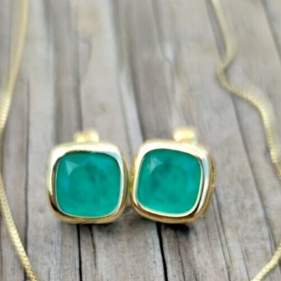 pendientes dorado cuadrado piedra fusion verdes en zircon chapado oro 18k
