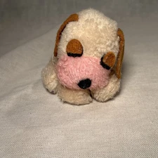 Vintage Wallace Berrie Co CREAM PUFF Mini Plush Puppy Dog, Eyes Closed, 1973, 3”