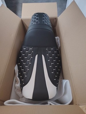Custom Seat For Harley Davidson Dyna