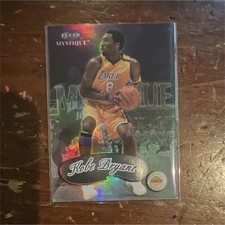 Fleer Mystique Kobe Bryant #61 Los Angeles Lakers Basketball NBA Card