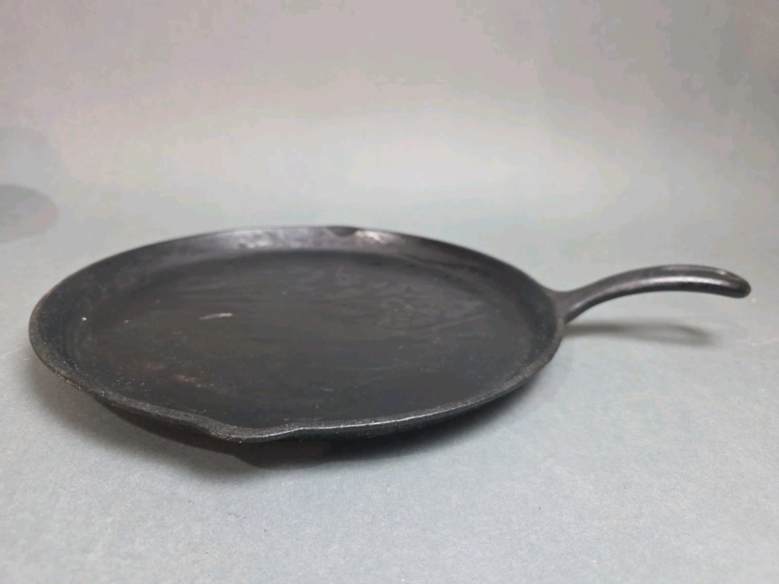 Vintage Griswold #109 Cast Iron 11" Griddle Skillet
Opens in a new window or tab