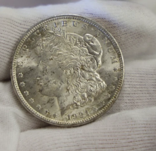 1921 US Morgan Silver Dollar $1 Unc.....