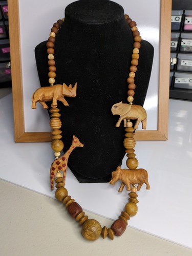 Vintage-Carved Wooden Animal And Bead Necklace
