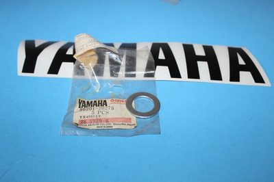 #ad NOS GENUINE YAMAHA WASHER PLATE RD400 YFM660 DT100 DT125 OEM # 90201 20279 $2.95
