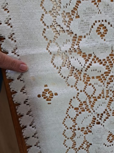 Beautuful tovaglia vintage in pizzo 87" X 55" beige - Foto 8 di 8
