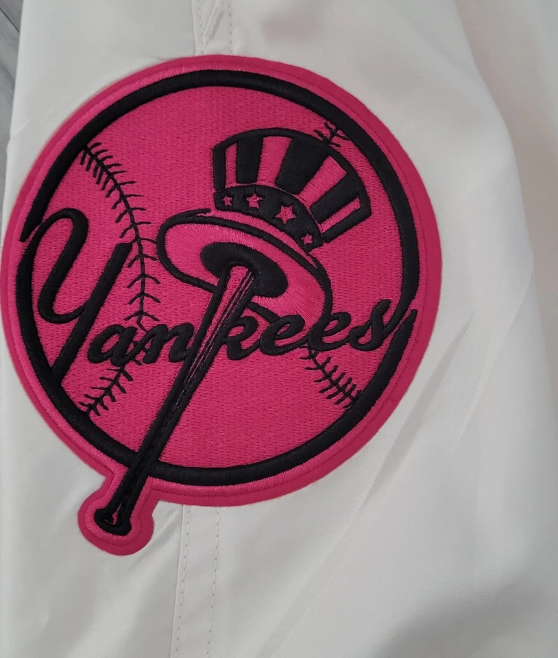 全新带标签 New York Yankees Pro Standard Team 游泳短裤男式尺寸 2XL 口袋 — 第 2/4 张图片