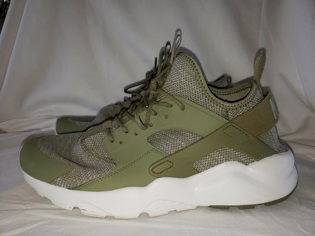 green huaraches mens