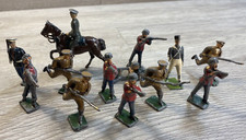 VTG BRITAINS LEAD MIXED TOY SOLDIERS ARMY WAR LOT OF 13 FOR RESTORATION-ENGLAND