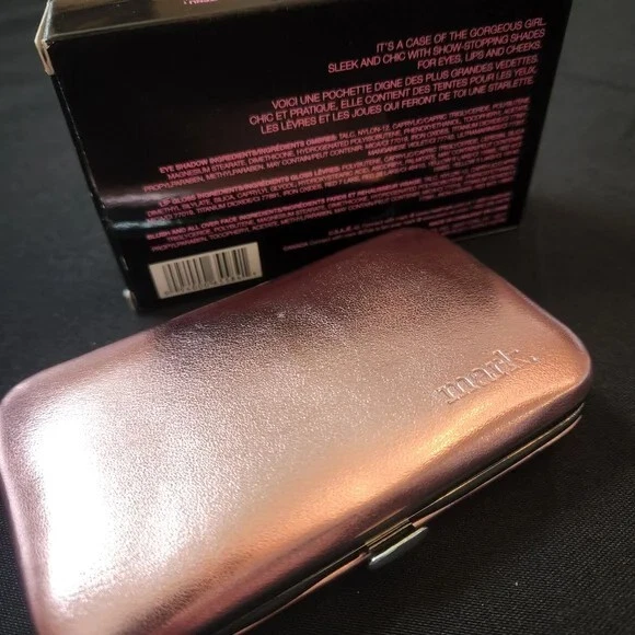 Avon Mark SHOWCASE COLOR & CLUTCH TO GO Make Up Kit  ~ NEW COND. ~ NEXT DAY SHIP - Image 4 of 4