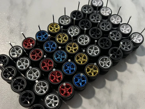 Hot Wheels - Diecast Wheels & Rubber Tires (10 Car Sets) 1/64 Real Rider 5 Stars