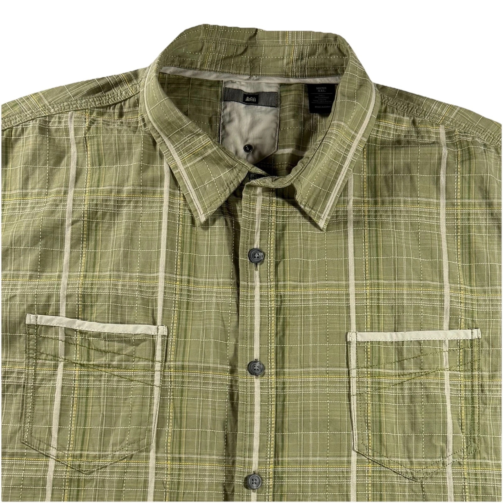 REI Hiking Shirt Mens XXL 2XL Green Plaid Organic Cotton Outdoors Pockets Button