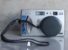 JVC GC-QX3U 3.3MP Compact Digital Camera w/2.3x Optical Zoom Aspherical Lens