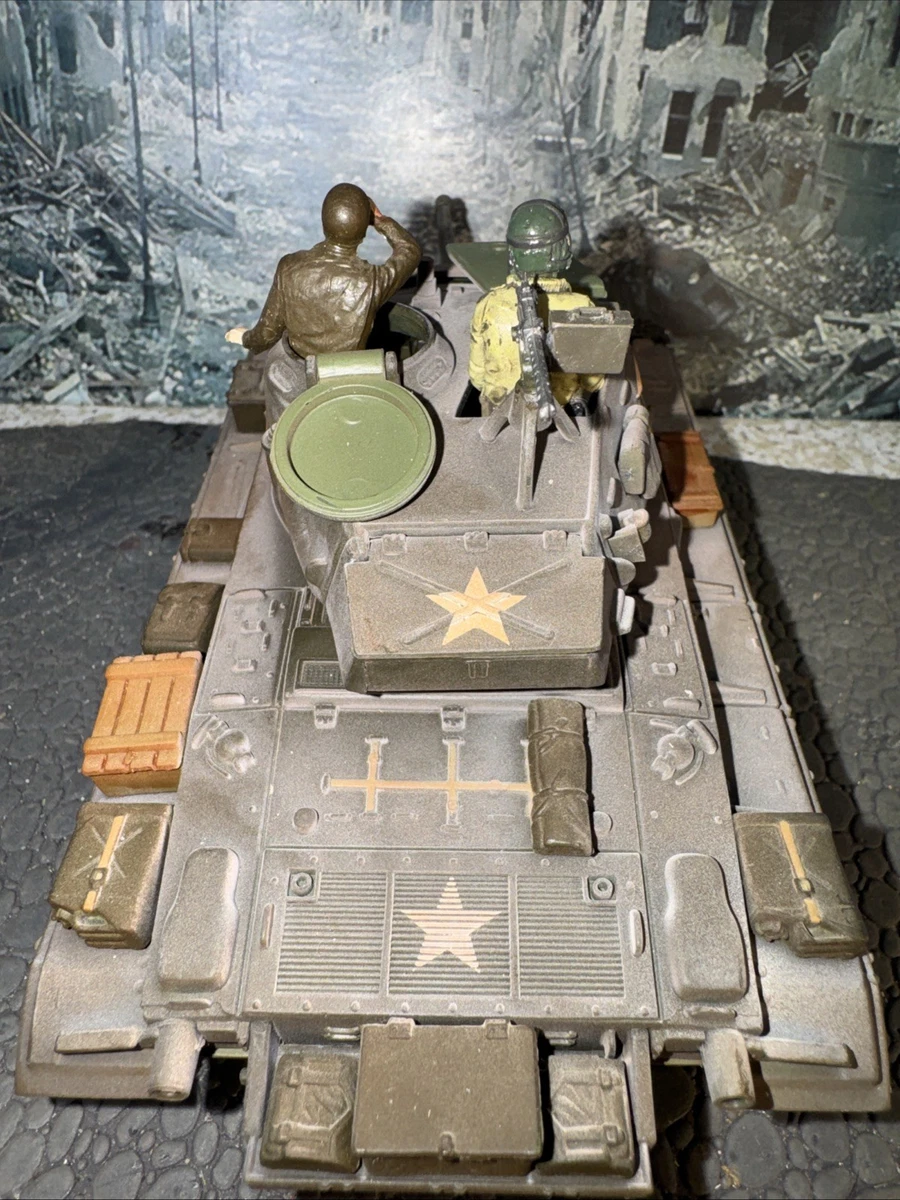Ultimate Soldier Plastic 1:32 Scale Diecast Tanks & Military
