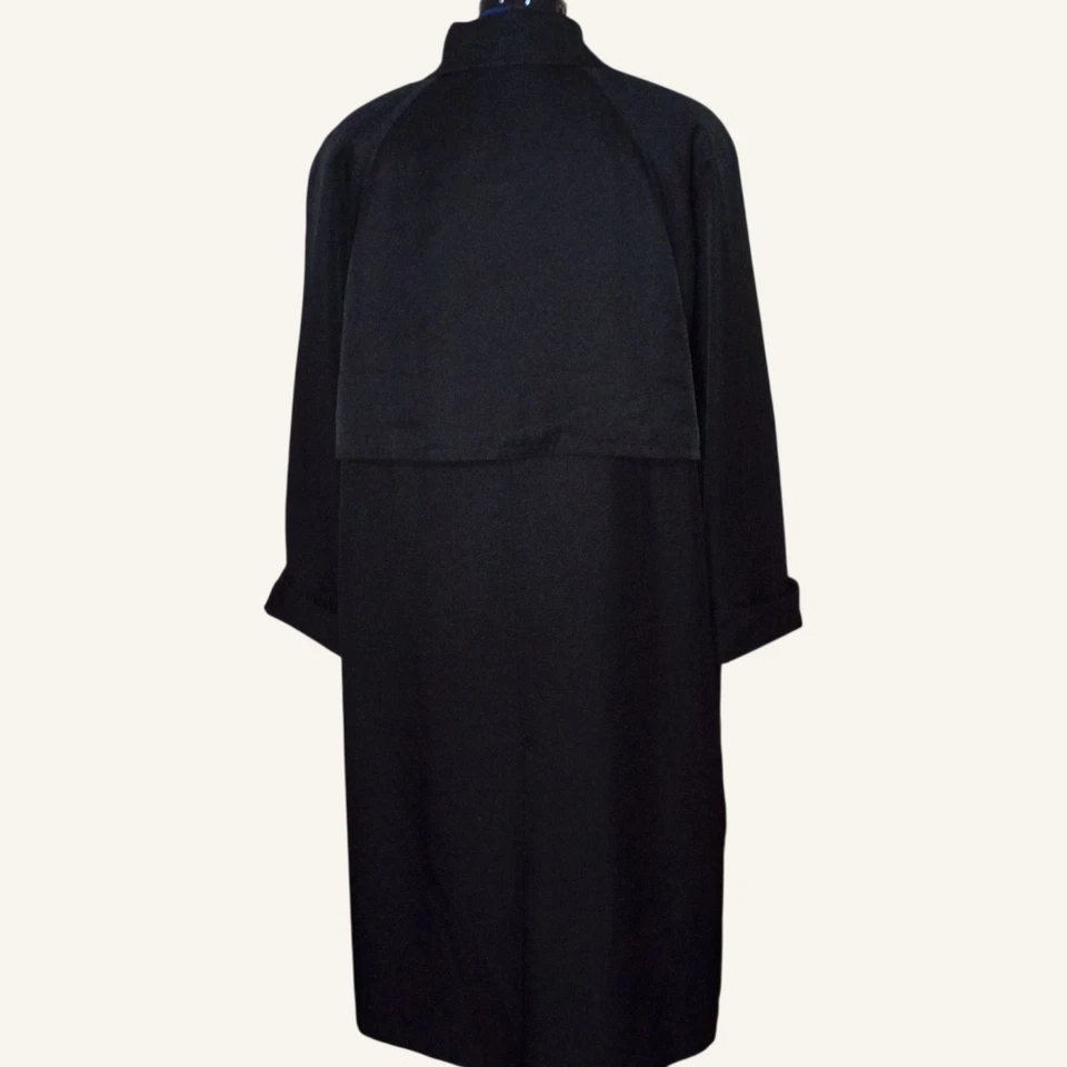 Gabardina para mujer Valerie Stevens Petite negra talla 12 Foto 3 de 4