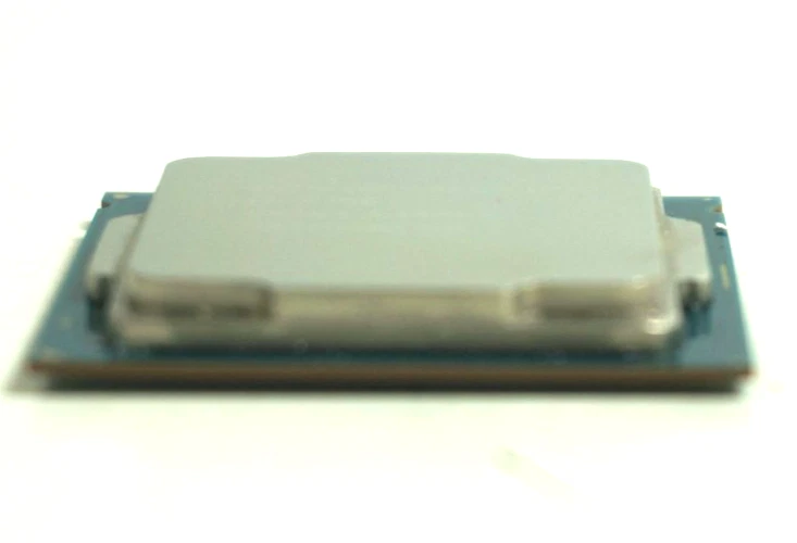 Procesador CPU Intel Core i7-8700 @3,20 GHz SR3QS Foto 2 de 4