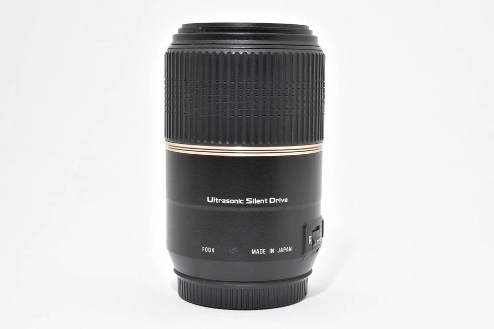 TAMRON SP MACRO 90mm F2.8 VC Di USD F004 Canon EF Lens Working - Image 2 of 4