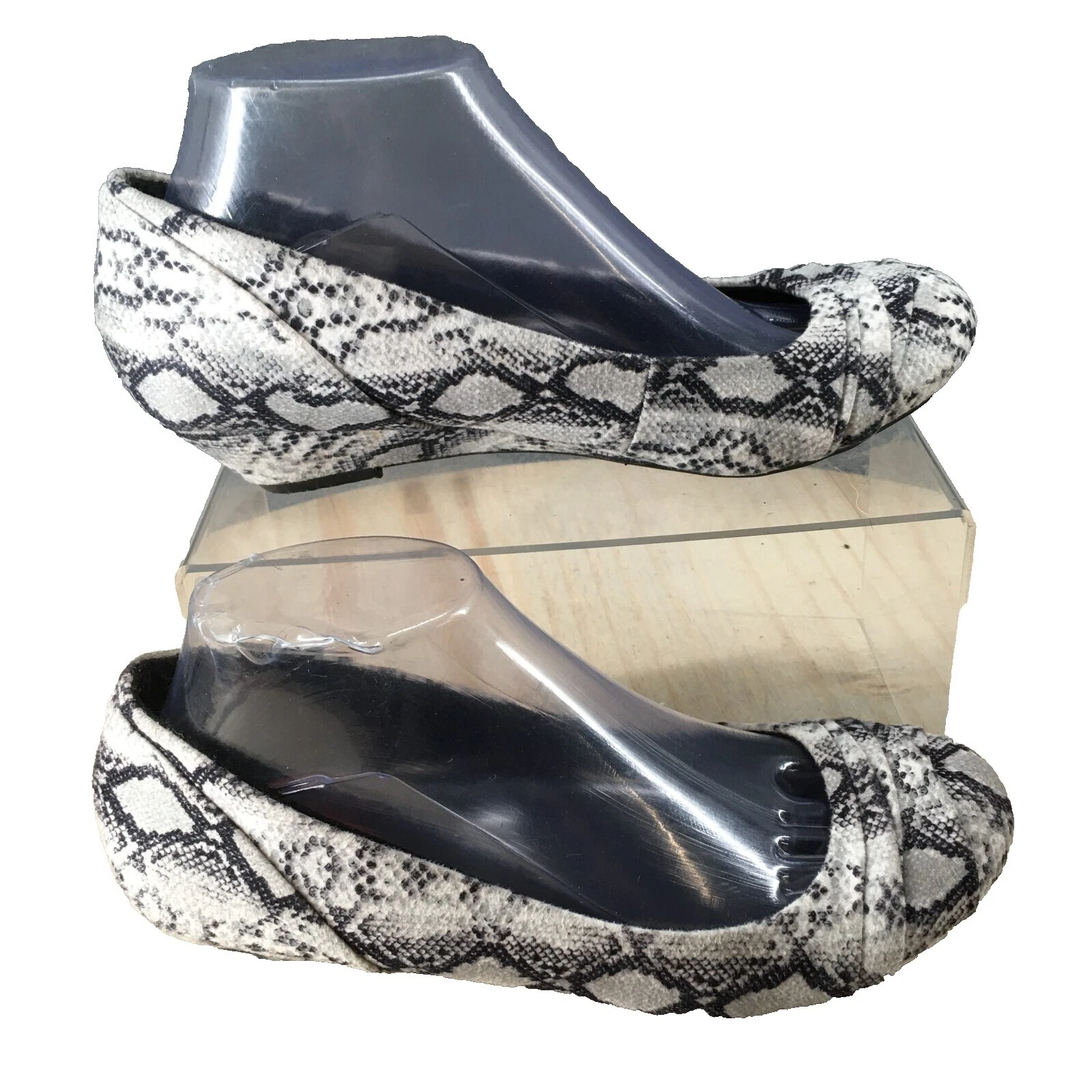 Sapatilhas femininas casuais com estampa de animais Rocket Dog