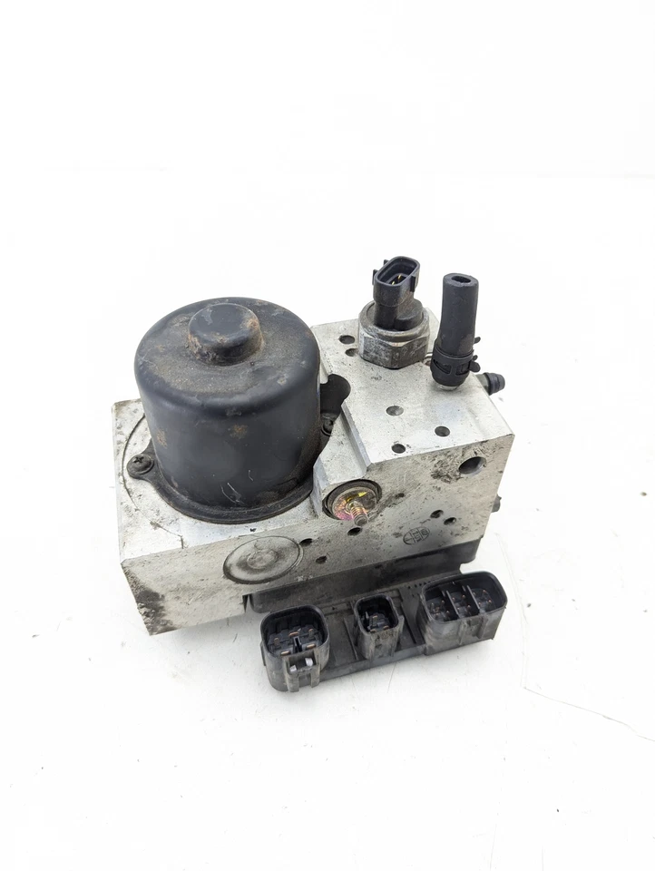 Unidad de módulo de control de bomba de freno antibloqueo ABS Lexus LS400 1998-2000 OEM Foto 3 de 4