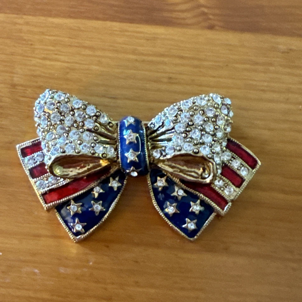Sweet Romance USA American Flag Bow Pin, Flag Brooch Enamel  2" Wide x 1.25 Tall - Image 2 of 4