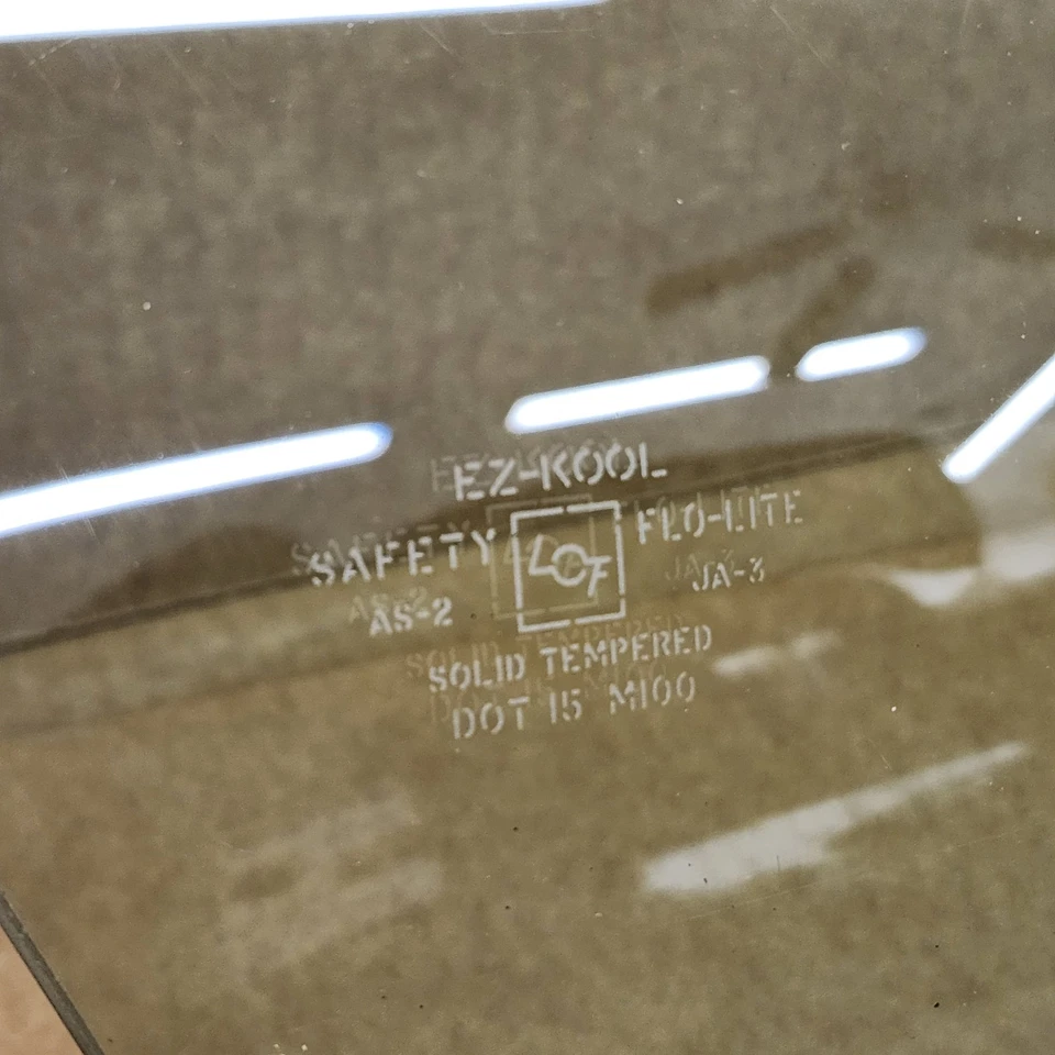 Ventana de vidrio para puerta Corvette 91-96 C4 lado derecho del pasajero Rh EzKool BUEN OEM Foto 2 de 4