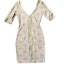 Bebe Women’s XS fitted mini dress