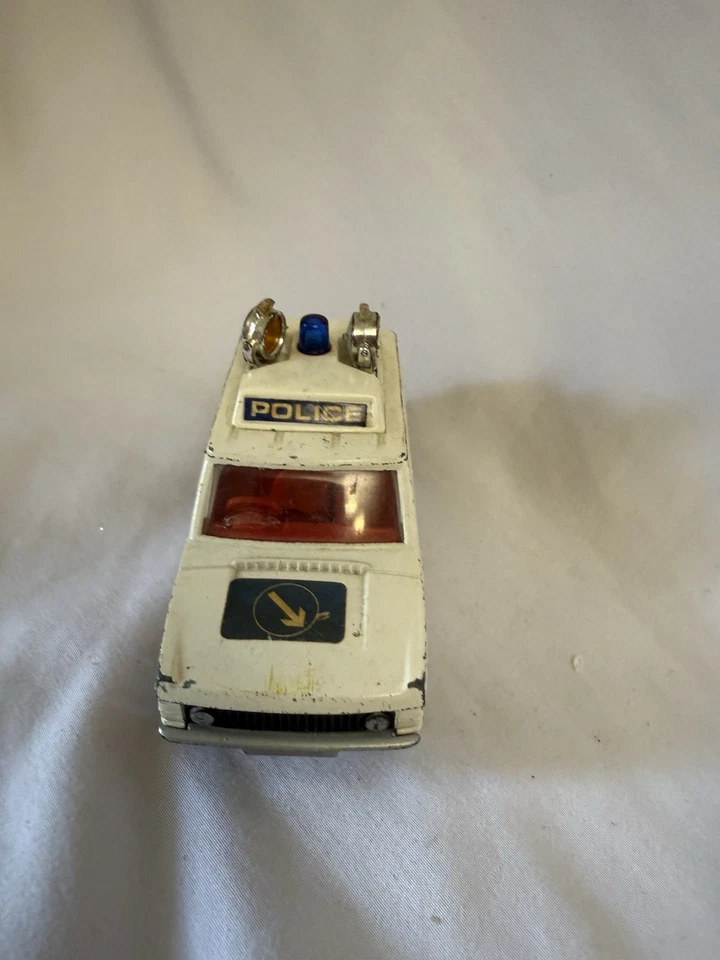 1970s Corgi Toys Whizzwheels VIGILANT RANGE ROVER Police DIECAST With Figure - Image 3 of 4