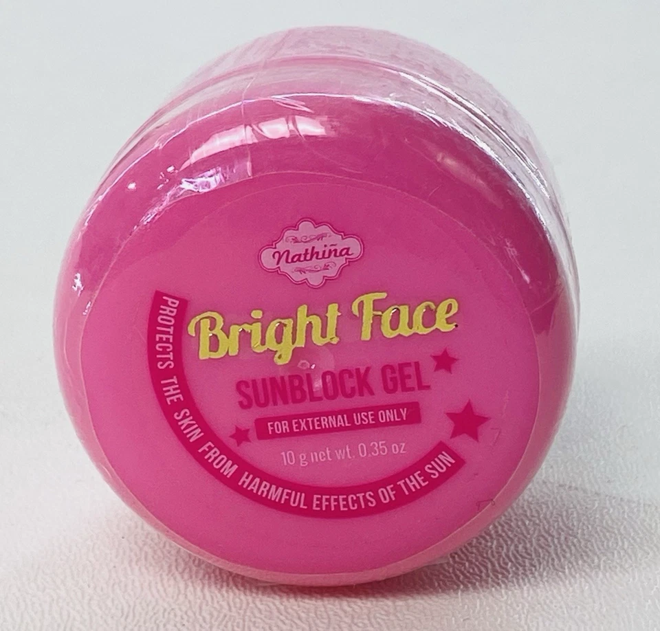 Kit facial brillante Nathina Nathiña (jabón, tónico, crema blanqueadora, gel bloqueador solar) Foto 3 de 4