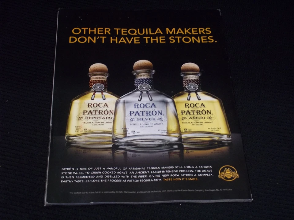 2014 AUGUST DETAILS MAGAZINE - JUSTIN THEROUX FRONT COVER - H 8938 - Image 2 of 2