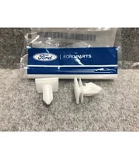 2*NEW FORD EXPEDITION HEADLIGHT WHEEL OPENING MOLDING CLIP OEM GENUINE 2015-2023