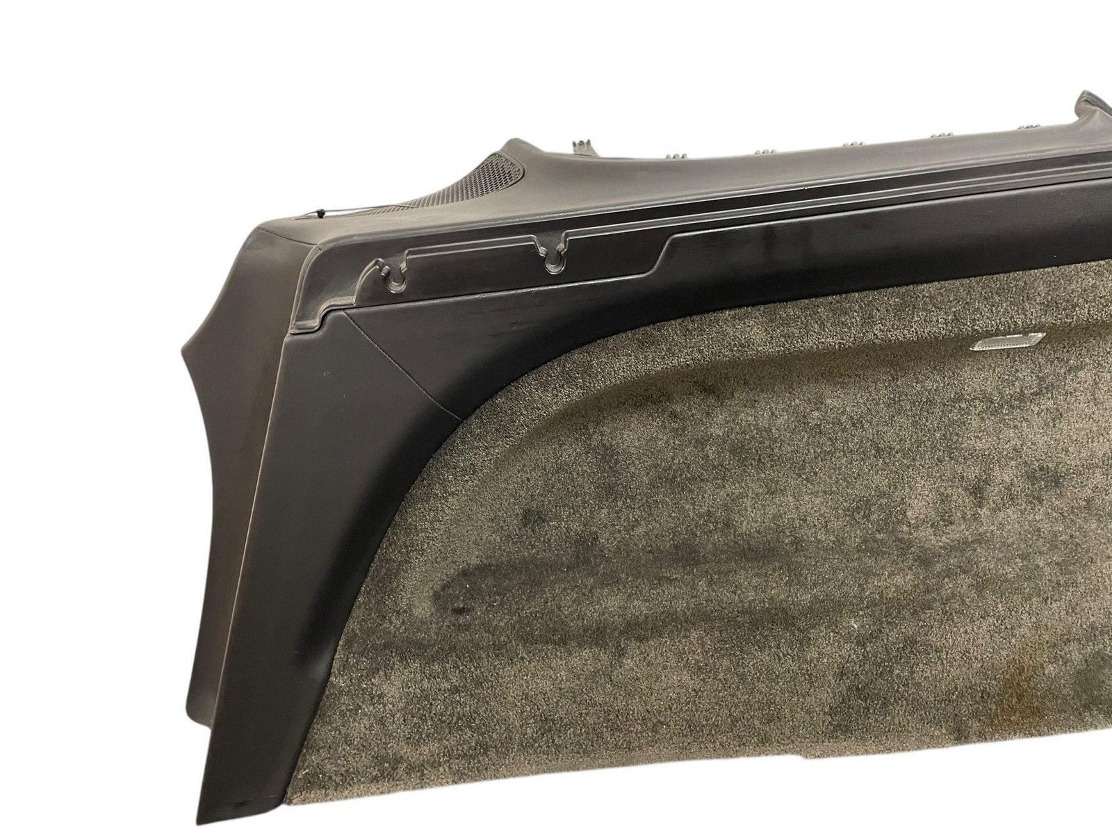 2016-2020 BENTLEY BENTAYGA REAR RIGHT TRUNK QUARTER PANEL INNER TRIM COVER PANEL