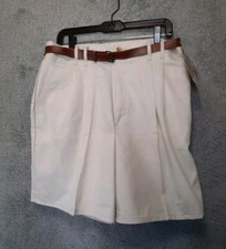 Vintage NEW CHIC 90s Mom Shorts Size 18 Khaki Pleated High Waist Wide Leg w Belt