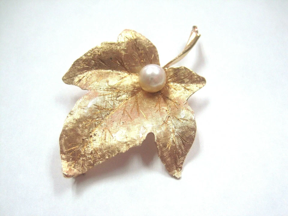 Impresionante broche prendedor L@@K de colección de oro amarillo sólido de 14K hoja de arce grande con perlas
