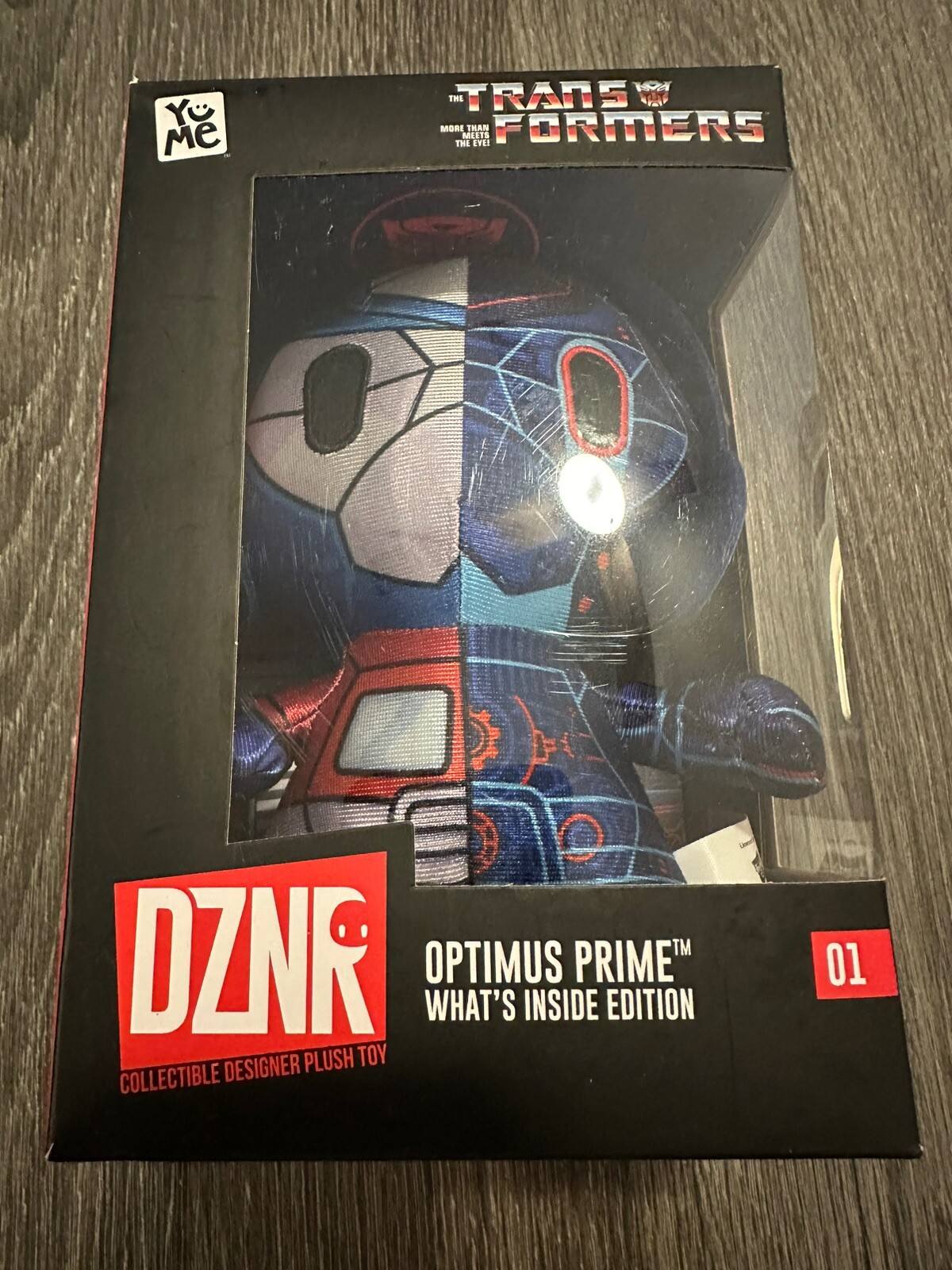DZNR Transformers Optimus Prime Yume What’s Inside Edition Plush #01