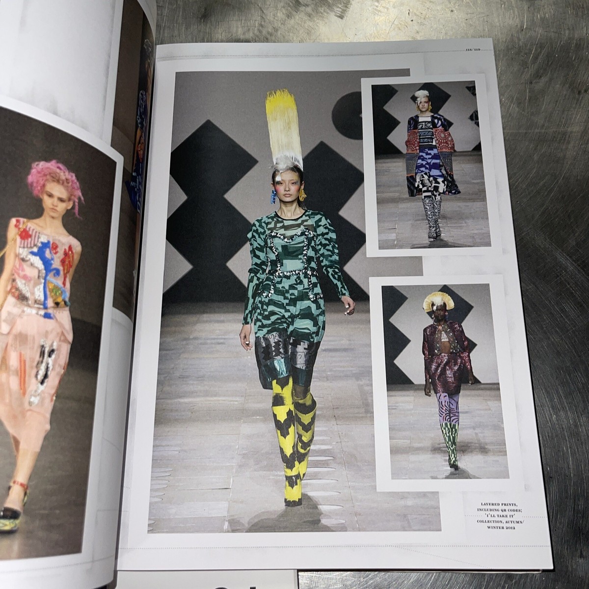 SAMPLE:100 Fashion Designers アートブック 写真集 Sample: 100 Fashion Designers, 010 Curators: Cuttings From