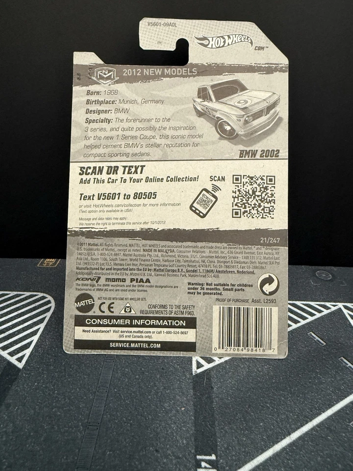 Hot Wheels - BMW 2002 (blanco perla) Foto 3 de 3