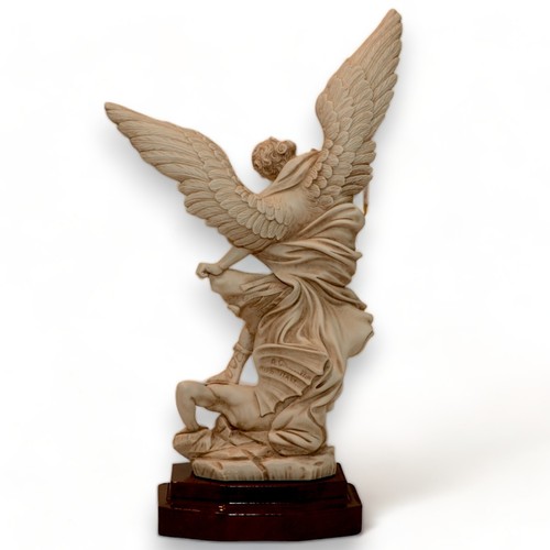 San Michele Arcangelo Table Sculpture In Ocher Marble With Wooden Base H 31Cm - Picture 5 of 7