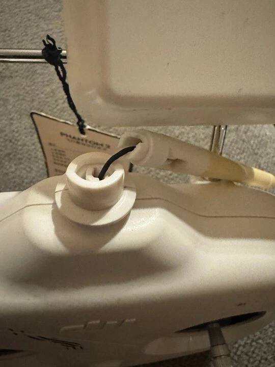 DJI Phantom 2 Vision Drone w/ Damaged Controller - Image 3 of 4