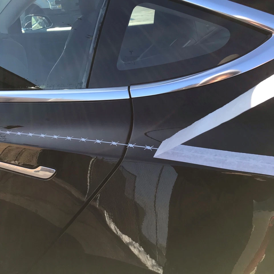 Alambre de púas a rayas 3M gráfico de rayas de vinilo 0,5" pulgadas de alto por 50" 50 pies en total Foto 3 de 4