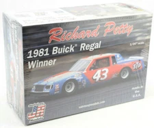 Salvino JR Models "STP" Richard Petty 1981 Buick Regal 1/24 Scale Model Car Kit