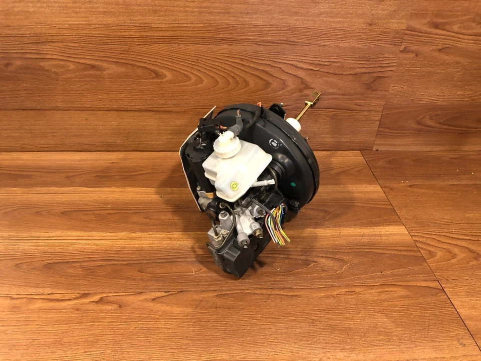 1993 - 1995 大众大众 JETTA PASSAT 高尔夫 ABS Brake PUMP Master CLYLINDER 原始设备制造商 — 第 2/4 张图片