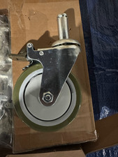 Lot de quatre roulettes avec freins inutilisées