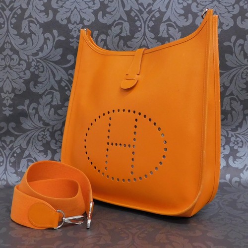 HERMES Evelyne 1 GM  Orange Shoulder Crossbody Bag #306 Rise-on