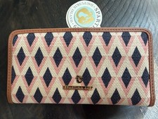 Spartina 449 Daufuskie Island Barbee Pink  Navy Linen Snap Bifold Wallet