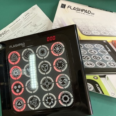 Black FlashPad 3.0 Touch N Go! Touchscreen Handheld Game. Tested w/Batts. V.GOOD
