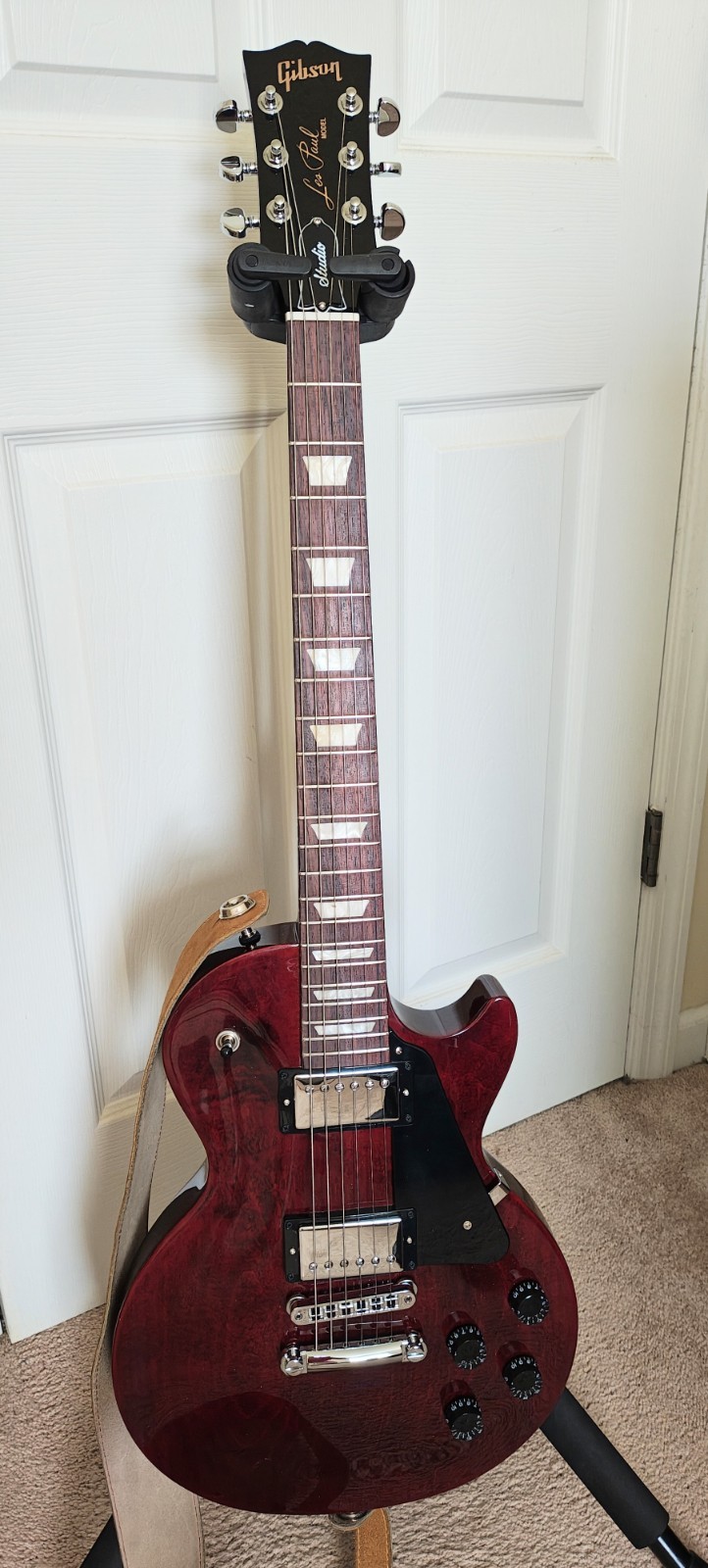 GIBSON Les Paul Studio Electric Guitar - Wine Red w/ case