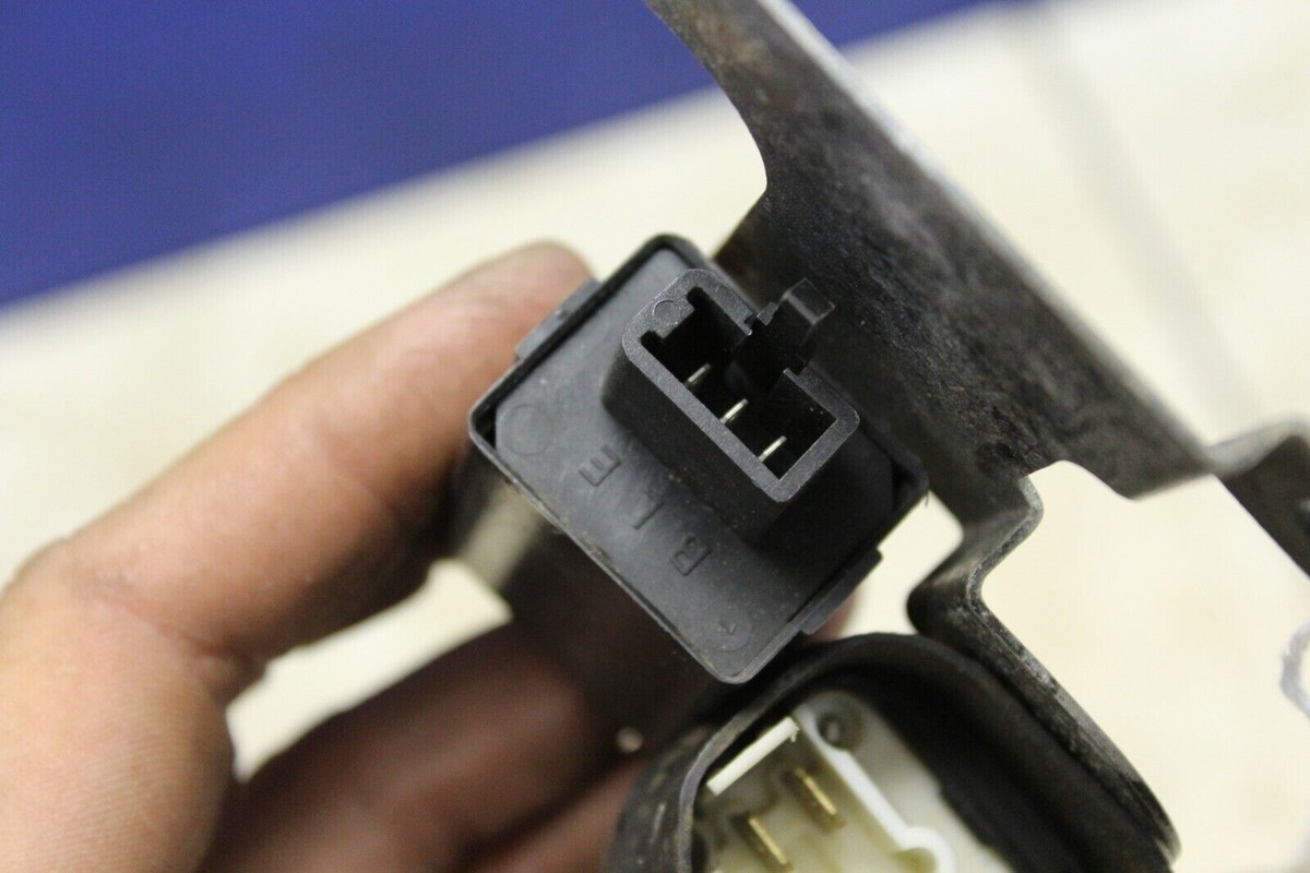 @Rele出品 Amazon.com: FridayParts Replacement 12V Start Relay 5-82550