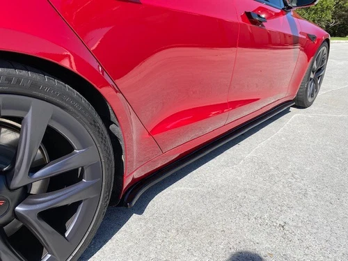 B.P.W. 2021-2022 Tesla S Plaid and LR GT3 Side Skirts (Black Painted Finish) 
