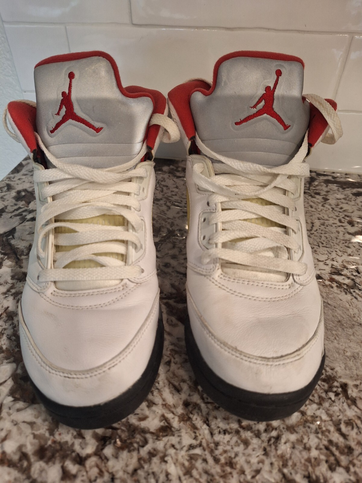 Size 7Y Jordan 5 Retro 2020 Mid Fire Red