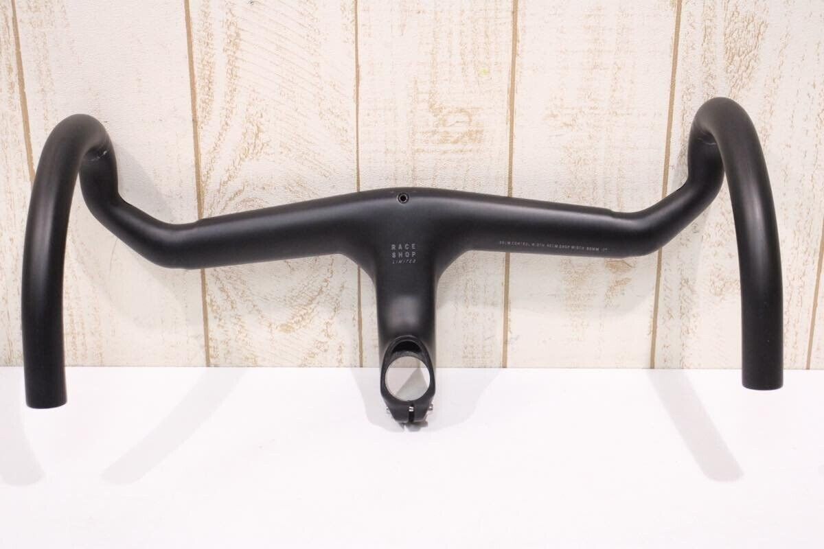 TREK AERO RSL ROAD Aero Carbon Drop Handlebar 420mm with TREK AERO RSL ROAD Aero Carbon Drop Handlebar 420mm with