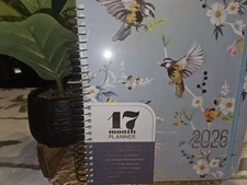 CREATIVE EXPERT 17 MONTH PLANNER.. BLUE  BIRDS&DAISIES AUGUST '25-DECEMBER🐦‍⬛🌻
